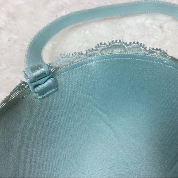 Victoria Secret Dream Angles Multiway Bra - Picture 5 of 7